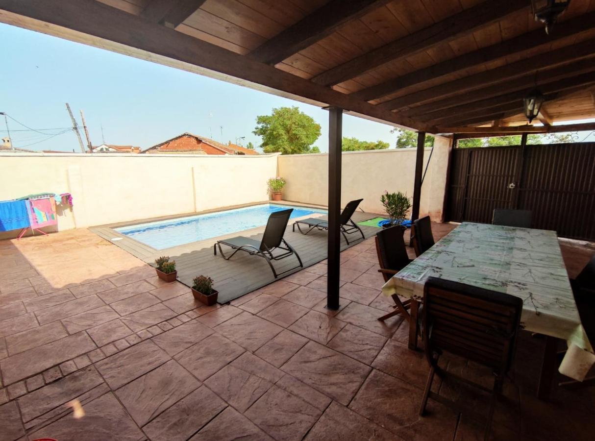 Casa Rural Oliver Y Nadia Rodilana Екстериор снимка